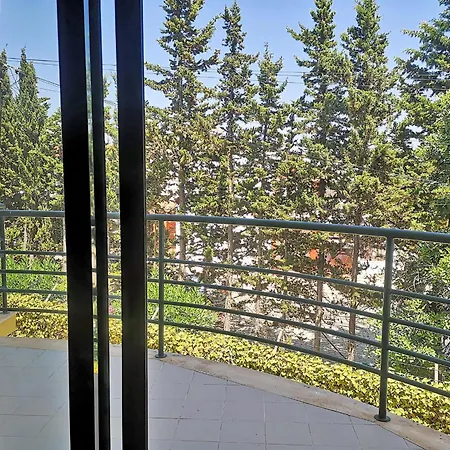 Quinta Dos Pinheiros * ラゴス