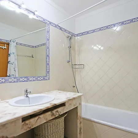 Quinta Dos Pinheiros Apartament