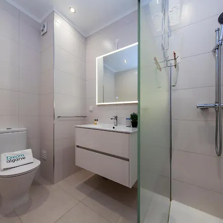 Quinta Dos Pinheiros Apartamento *