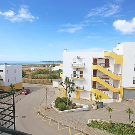 Apartment Quinta Dos Pinheiros *