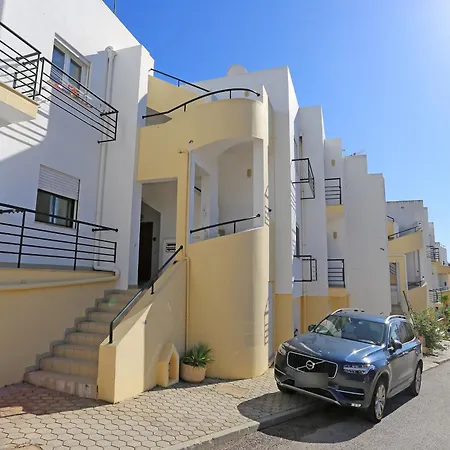 Quinta Dos Pinheiros
