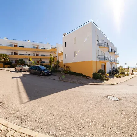Apartment Quinta Dos Pinheiros *