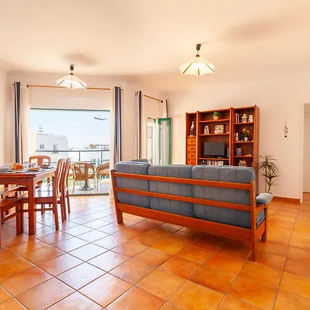 Apartment Quinta Dos Pinheiros *
