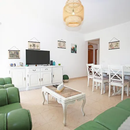 Quinta Dos Pinheiros لاغوس