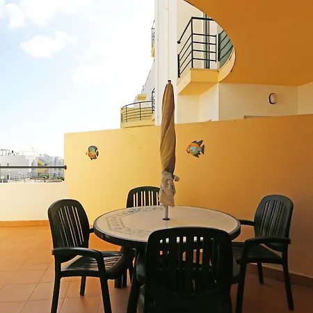 Quinta Dos Pinheiros 拉哥斯