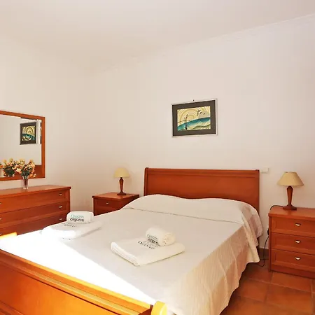 Quinta Dos Pinheiros شقة لاغوس